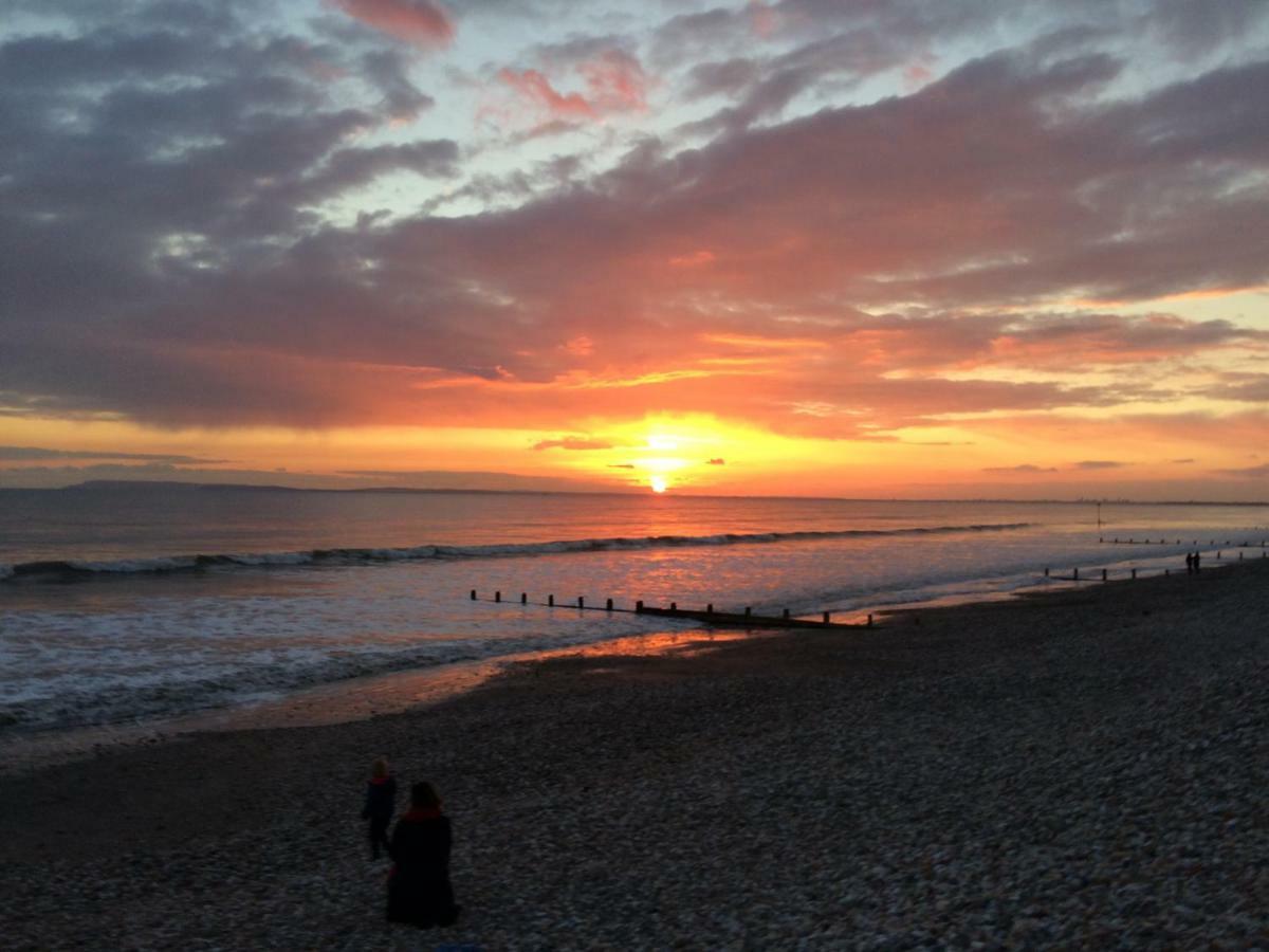 Wittering Holiday Home East Wittering Εξωτερικό φωτογραφία